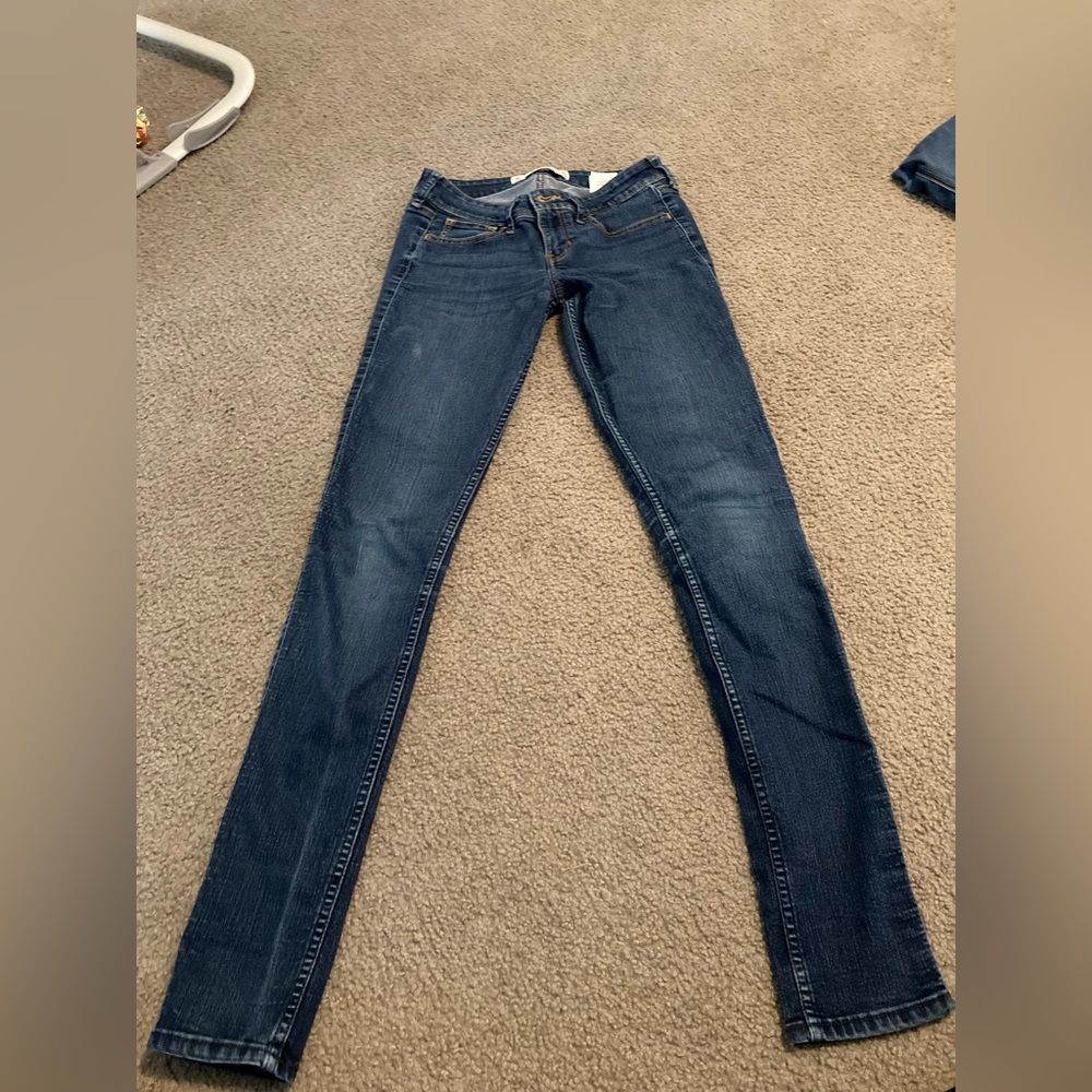 Hollister 26w33l